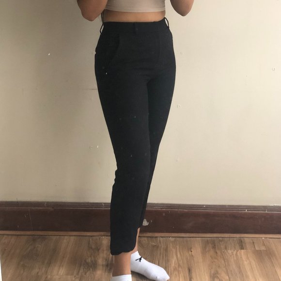 Club Monaco Cropped Trousers - Picture 2 of 3